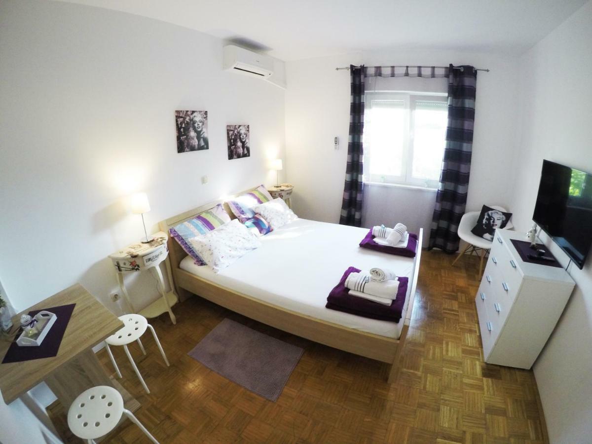 Apartments Suzy ザダル エクステリア 写真